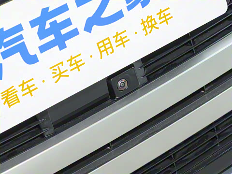 2025�� 3.0 L6 360PS ʢ����