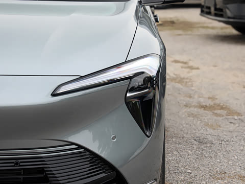 2025�� ������