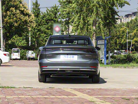 2025�� EM-i 70km ������