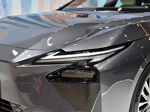 2025�� 350e