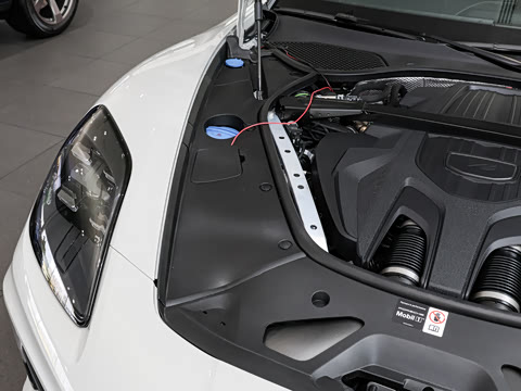 2026�� Panamera ������ 2.9T