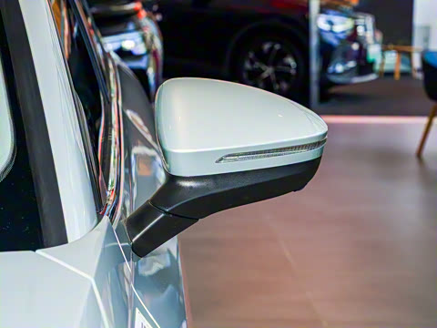 2026�� L 300TSI DSG ��Ӣ��