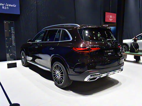 2026�� GLC 300 L 4MATIC ������