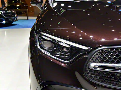 2026�� GLC 300 L 4MATIC ������