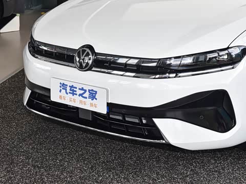 2026�� L 300TSI DSG ��Ӣ��