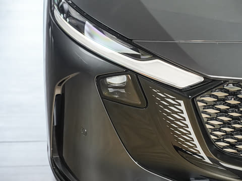 2026�� ����200 Pro�˶���