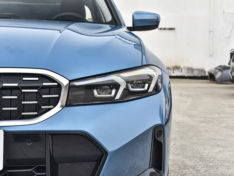 2026�� 325Li M�˶���װ