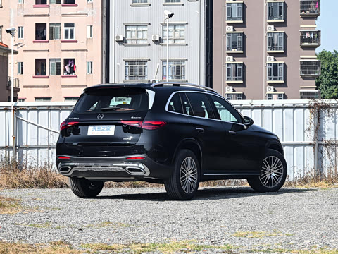 2026�� GLC 300 L 4MATIC ������ 7��