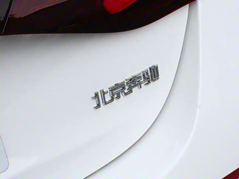 2025�� �Ŀ� E 300 L ʱ���˶���