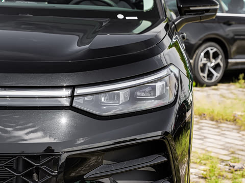 2026�� �Ŀ� ̽��L 300TSI ������ӢCity��
