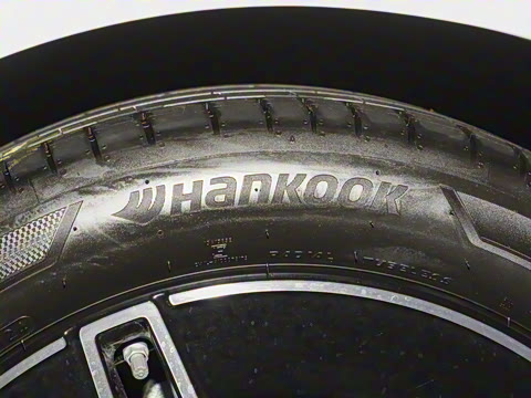 2025�� �Ŀ� E 260 �˶���