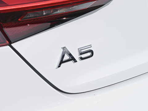 2025�� Coupe 40 TFSI ʱ�ж�����