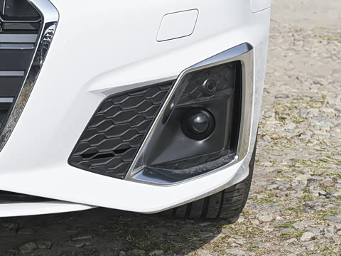 2025�� Coupe 40 TFSI ʱ�ж�����