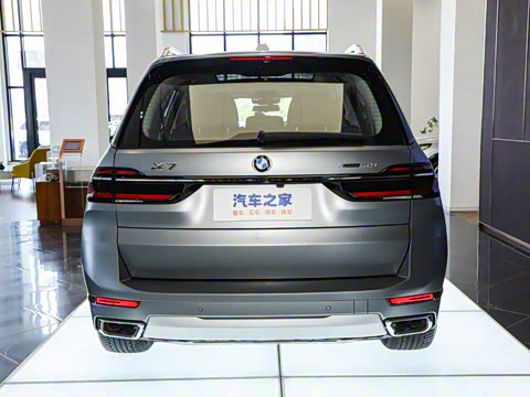 2024�� xDrive40i �����ͺ�����װ