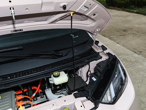 2025�� �Ǽݰ� 305km ������