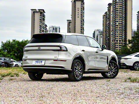 2025�� 215����������