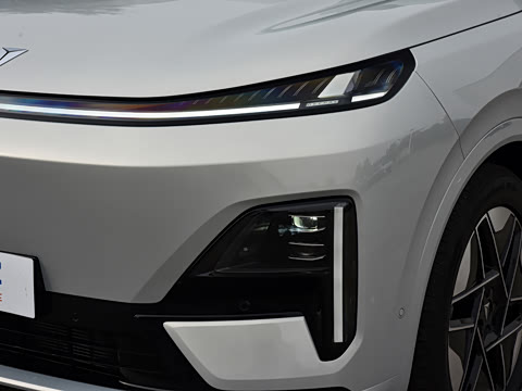 2025�� ����Ultra+����������