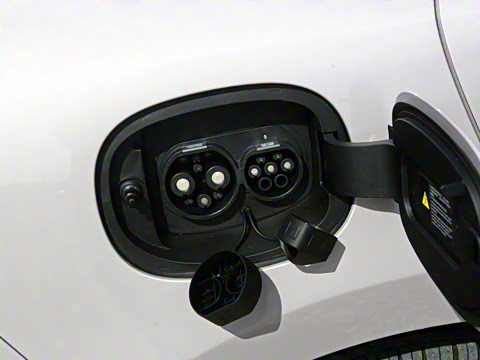 2025�� EV 545KM������