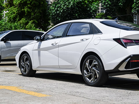2026�� 1.5L CVT GLX��Ӣ��