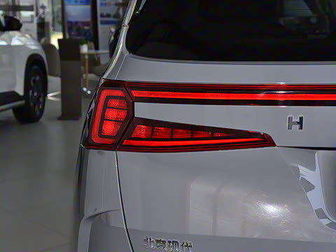 2024�� 380TGDi TOP Premium �ǰ��콢��