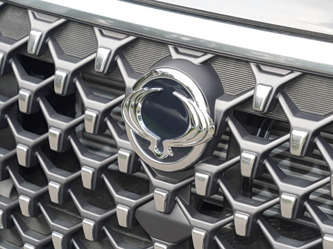 2025�� 2.2T  ������Խ�� 5�� ����