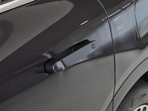 2025�� ���� Ultra�� 100kWh 4���� (192�߼����״