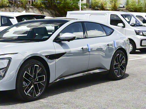 2025�� �Ŀ� Ultra���������