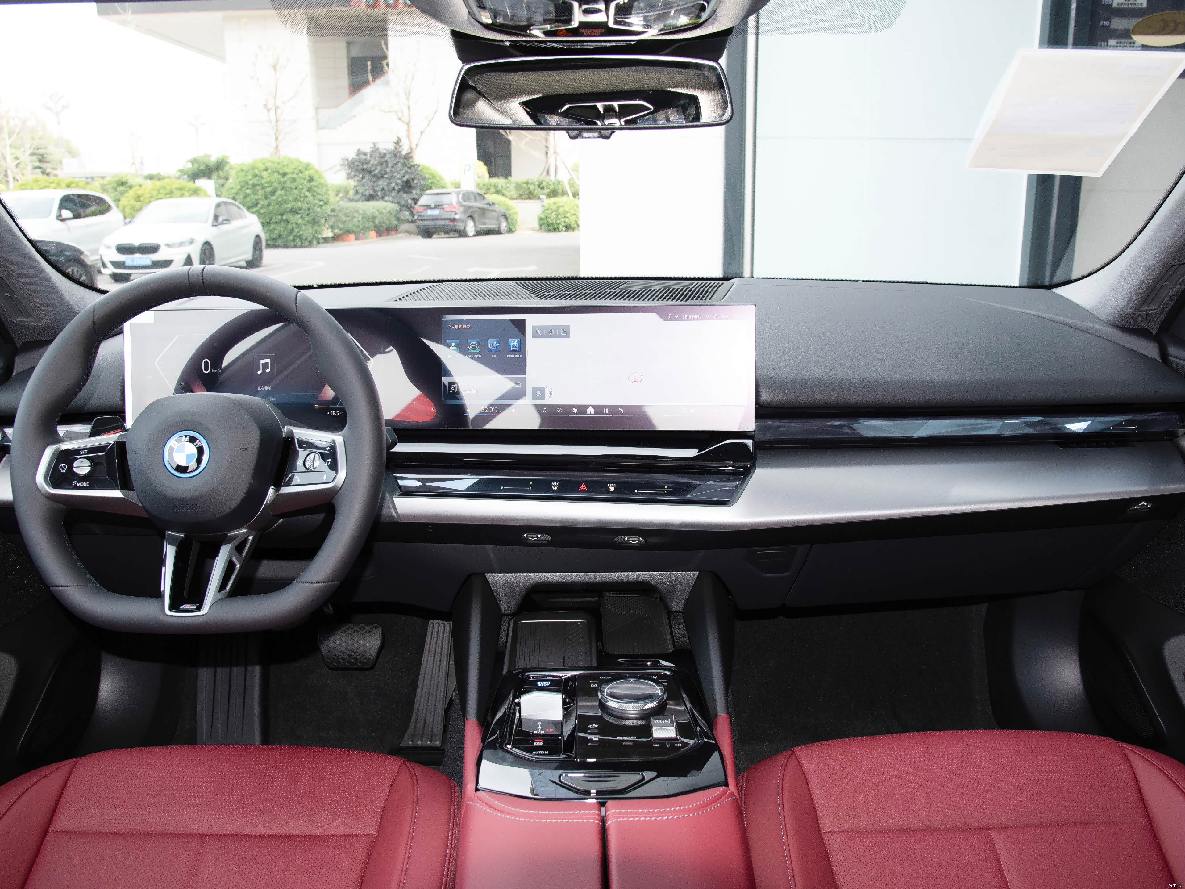 BMW i5, миниатюра 13