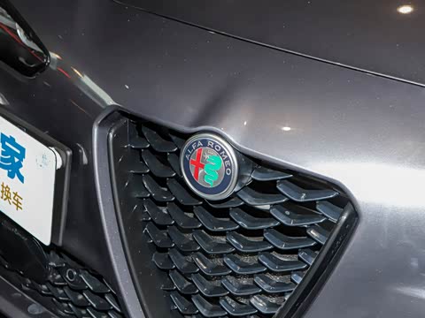 2025�� 2.0T 280HP VELOCE ������