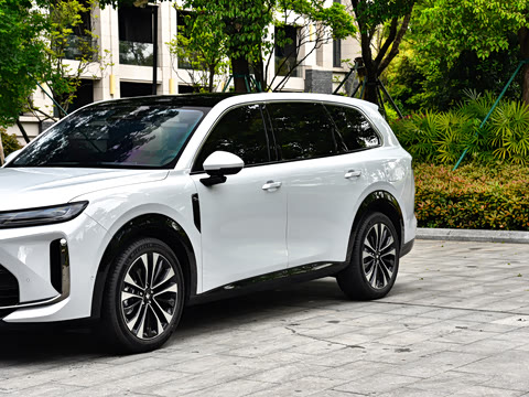 2026�� 235km ����Ǭ��������