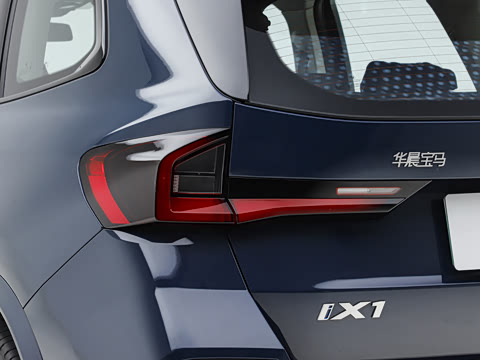 2026�� xDrive30L M�˶���ҹ��װ