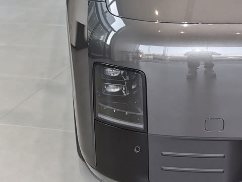 2025�� Ultra ���ܻ��°�