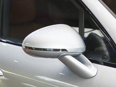 2026�� Macan 2.0T ���ΰ�