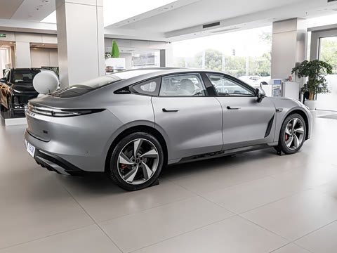 2027�� ���� 860 Max�����״��