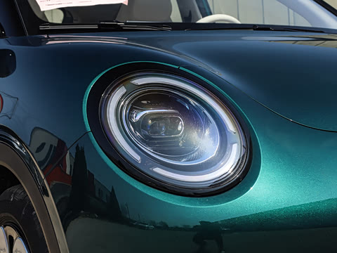 2026�� Pro 403km ������