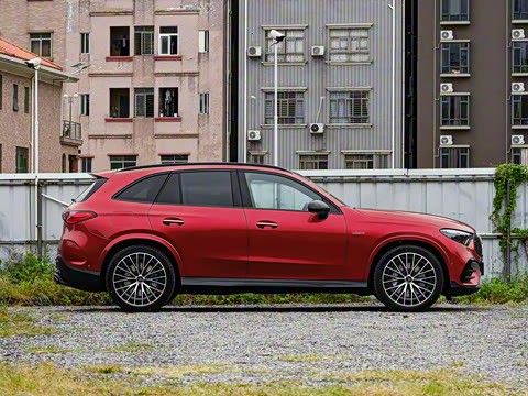 2026�� AMG GLC 43 4MATIC