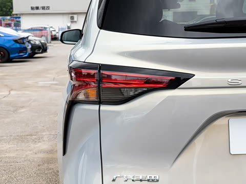 2027�� 2.5L ˫���������ʰ�
