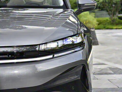 2026�� L 300TSI DSG ������