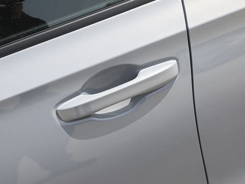 2026�� 240TURBO CVT ��ȤPlus��