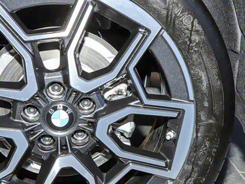 2025�� sDrive25Li X�����װ