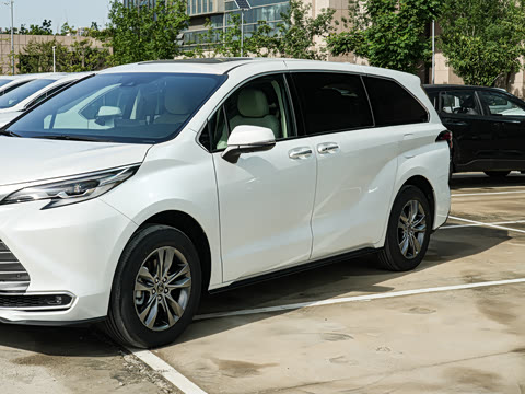 2026�� 2.5L ˫����������