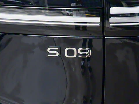 2025�� ����Ultra+����������