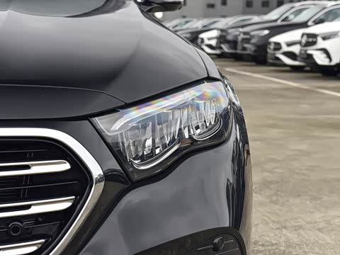 2026�� �Ŀ� E 260 L �����