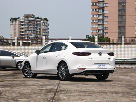 2025�� 2.0L �Զ����Ű�