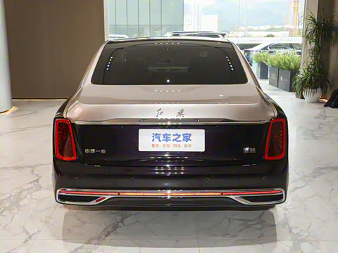 2024�� 4.0T V8��