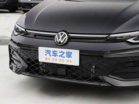 2025�� �Ŀ�� 300TSI R-Line