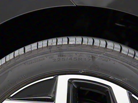 2025�� �Ŀ�� 300TSI R-Line