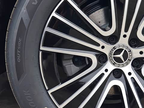 2026�� �Ŀ� E 260 L �����