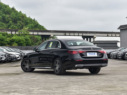 2026�� �Ŀ� E 260 L �����