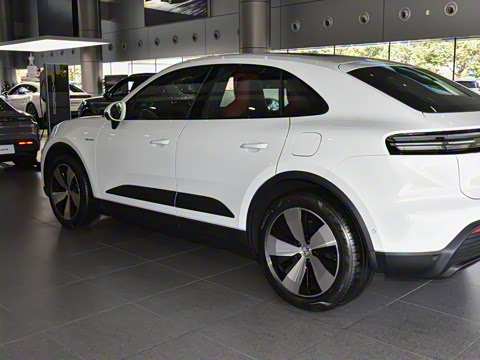 2026�� Macan ��������